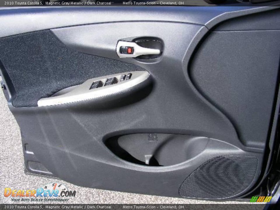 2010 Toyota Corolla S Magnetic Gray Metallic / Dark Charcoal Photo #22