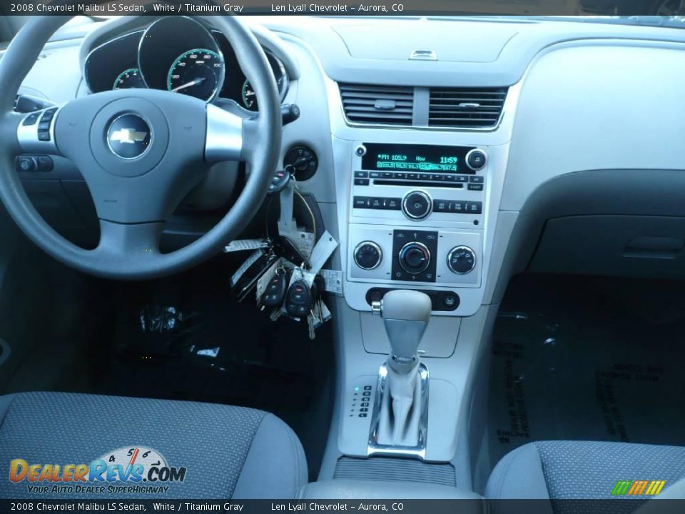 2008 Chevrolet Malibu LS Sedan White / Titanium Gray Photo #16
