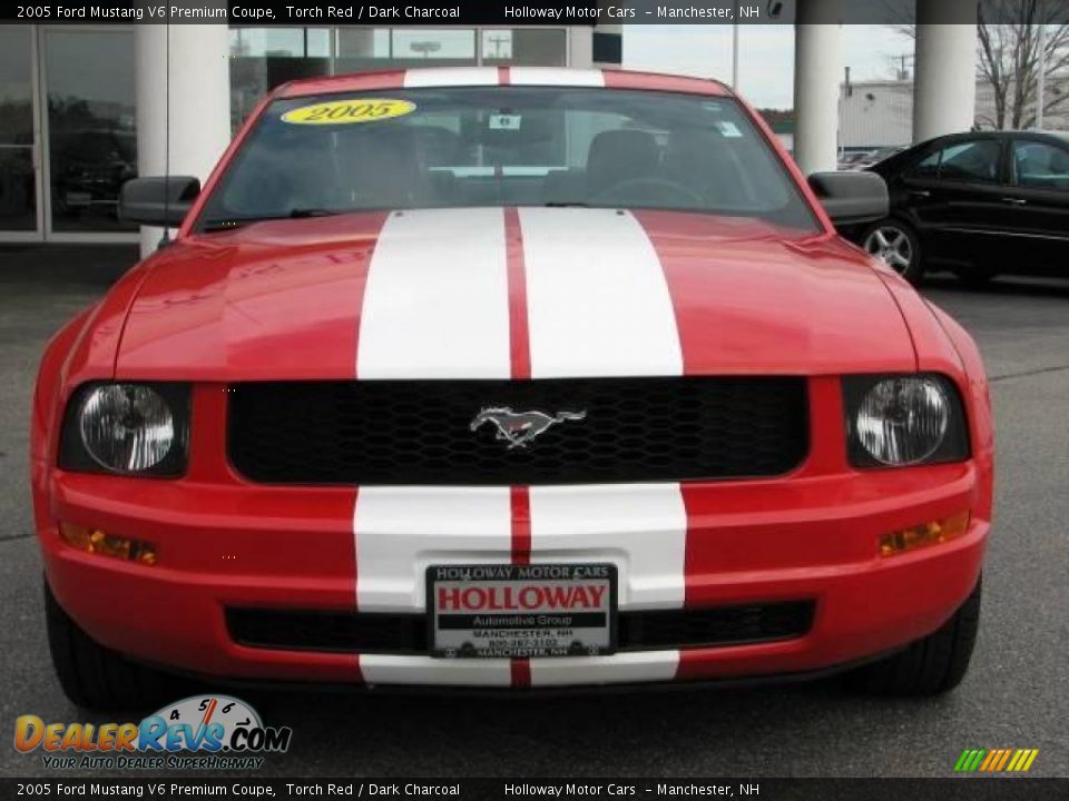 2005 Ford Mustang V6 Premium Coupe Torch Red / Dark Charcoal Photo #2