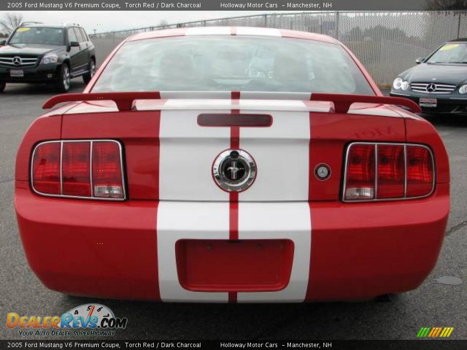 2005 Ford Mustang V6 Premium Coupe Torch Red / Dark Charcoal Photo #4