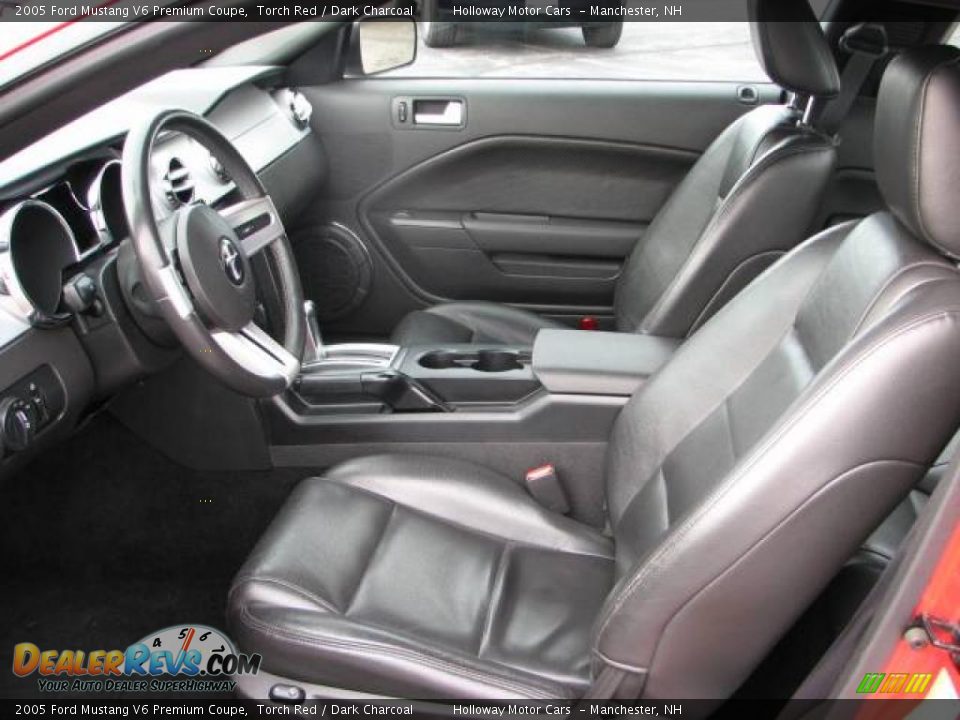 2005 Ford Mustang V6 Premium Coupe Torch Red / Dark Charcoal Photo #9
