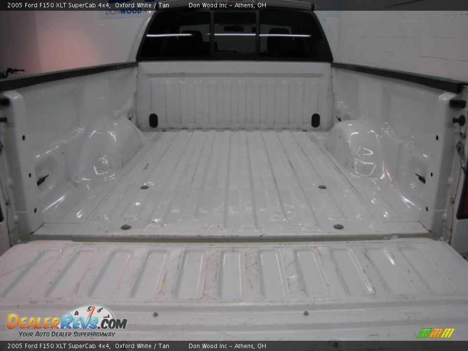 2005 Ford F150 XLT SuperCab 4x4 Oxford White / Tan Photo #9