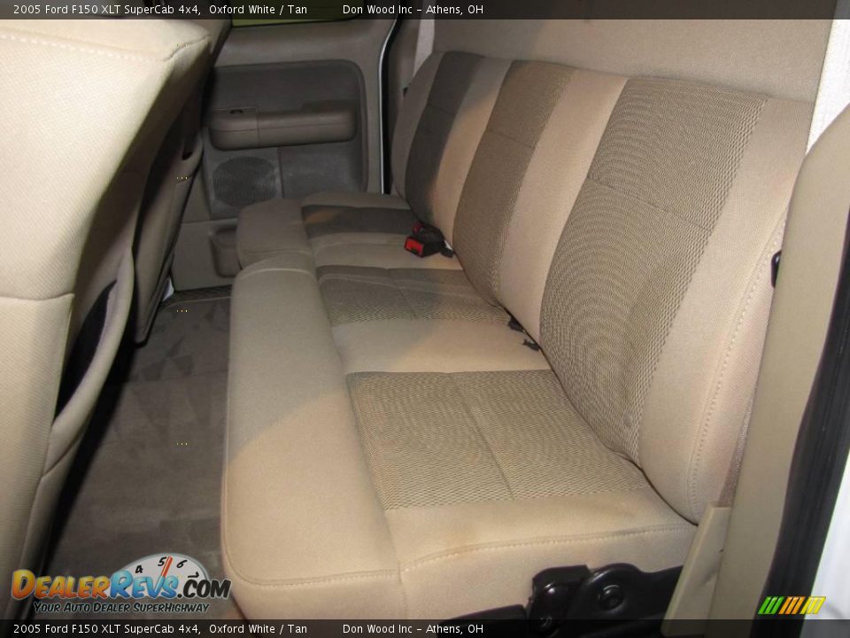 2005 Ford F150 XLT SuperCab 4x4 Oxford White / Tan Photo #12
