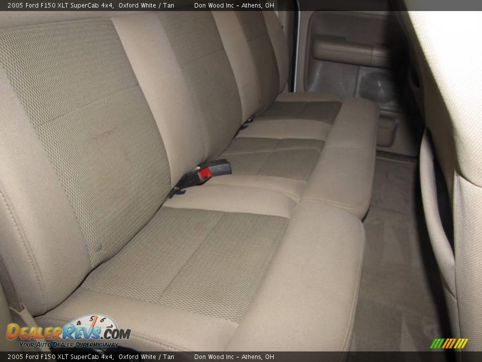 2005 Ford F150 XLT SuperCab 4x4 Oxford White / Tan Photo #13