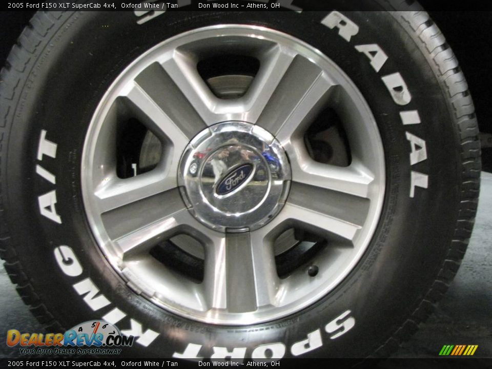 2005 Ford F150 XLT SuperCab 4x4 Oxford White / Tan Photo #21