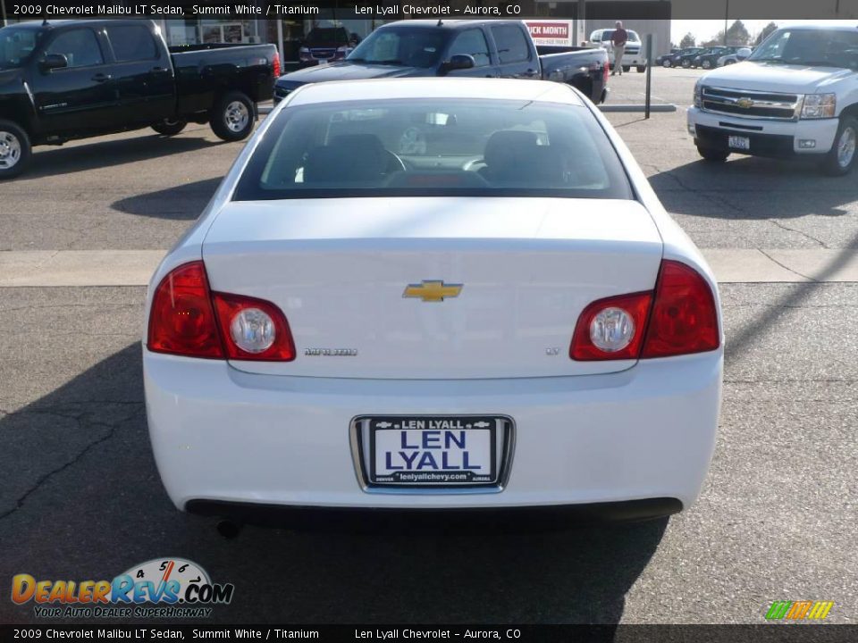 2009 Chevrolet Malibu LT Sedan Summit White / Titanium Photo #5