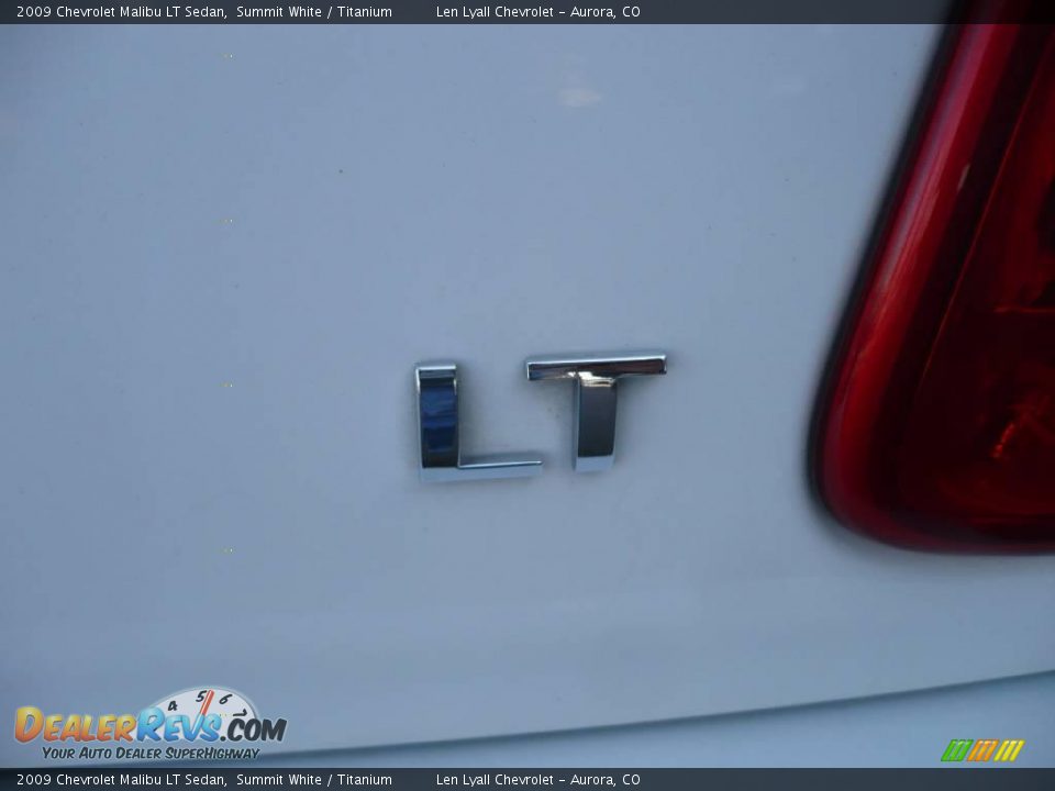 2009 Chevrolet Malibu LT Sedan Summit White / Titanium Photo #13