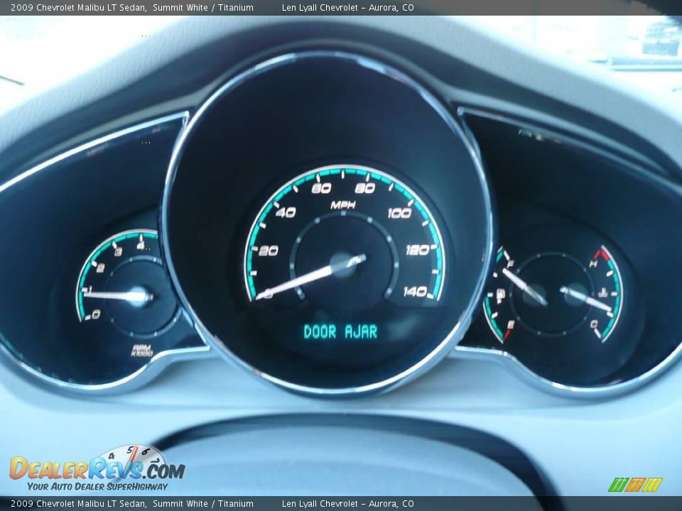 2009 Chevrolet Malibu LT Sedan Summit White / Titanium Photo #17
