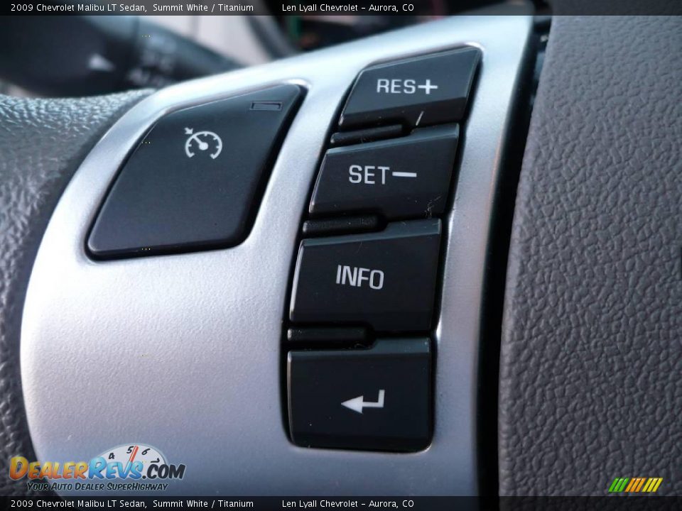 2009 Chevrolet Malibu LT Sedan Summit White / Titanium Photo #22