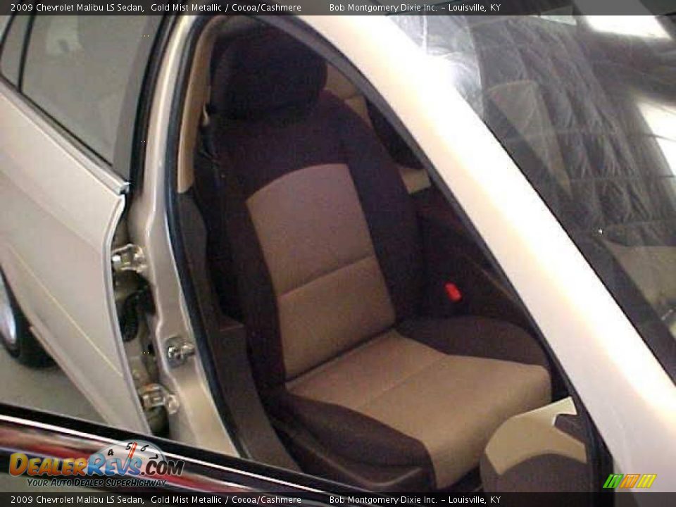 2009 Chevrolet Malibu LS Sedan Gold Mist Metallic / Cocoa/Cashmere Photo #8