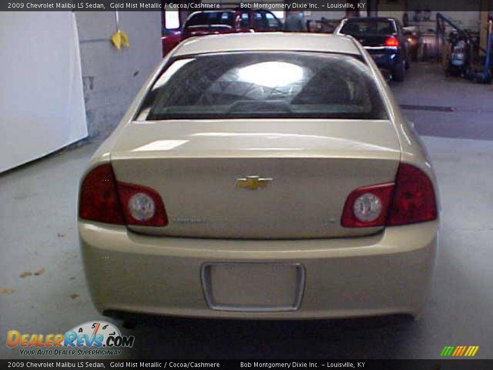 2009 Chevrolet Malibu LS Sedan Gold Mist Metallic / Cocoa/Cashmere Photo #14