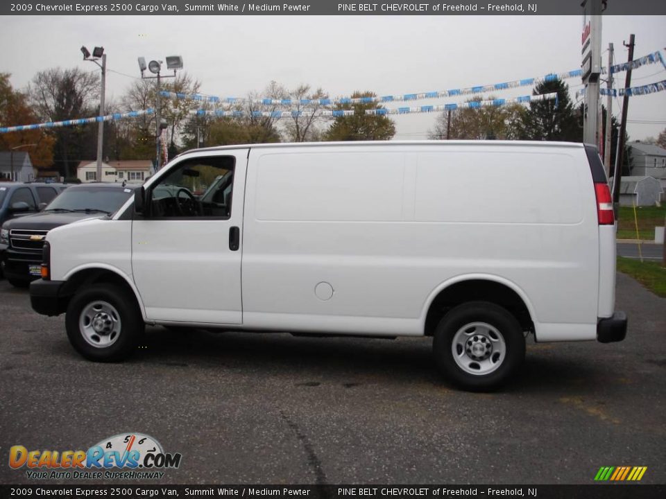 2009 Chevrolet Express 2500 Cargo Van Summit White / Medium Pewter Photo #3