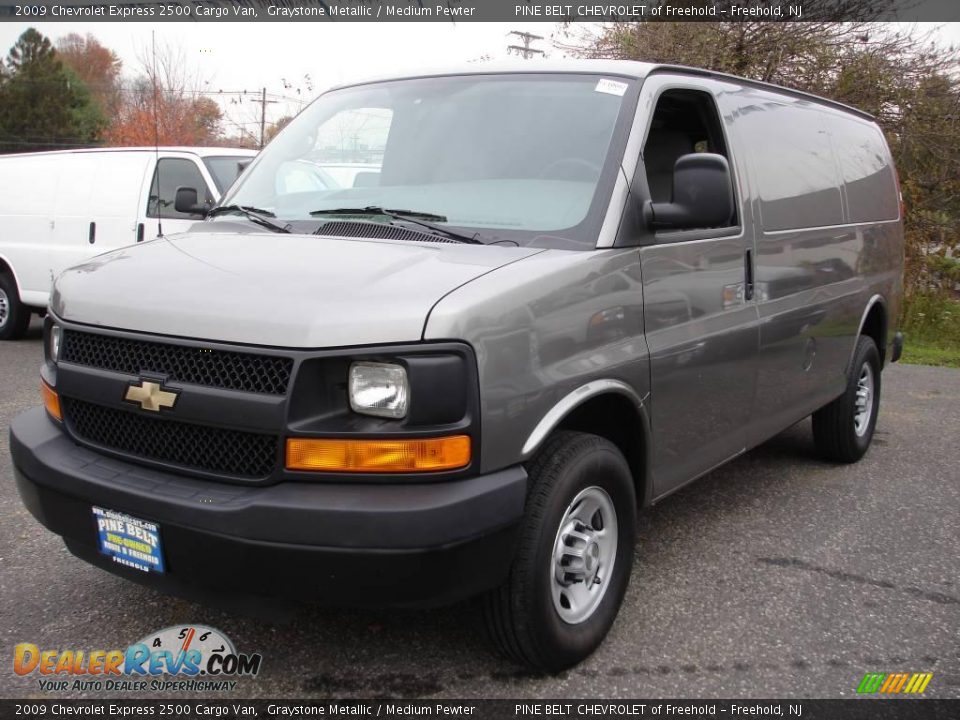 2009 Chevrolet Express 2500 Cargo Van Graystone Metallic / Medium Pewter Photo #1
