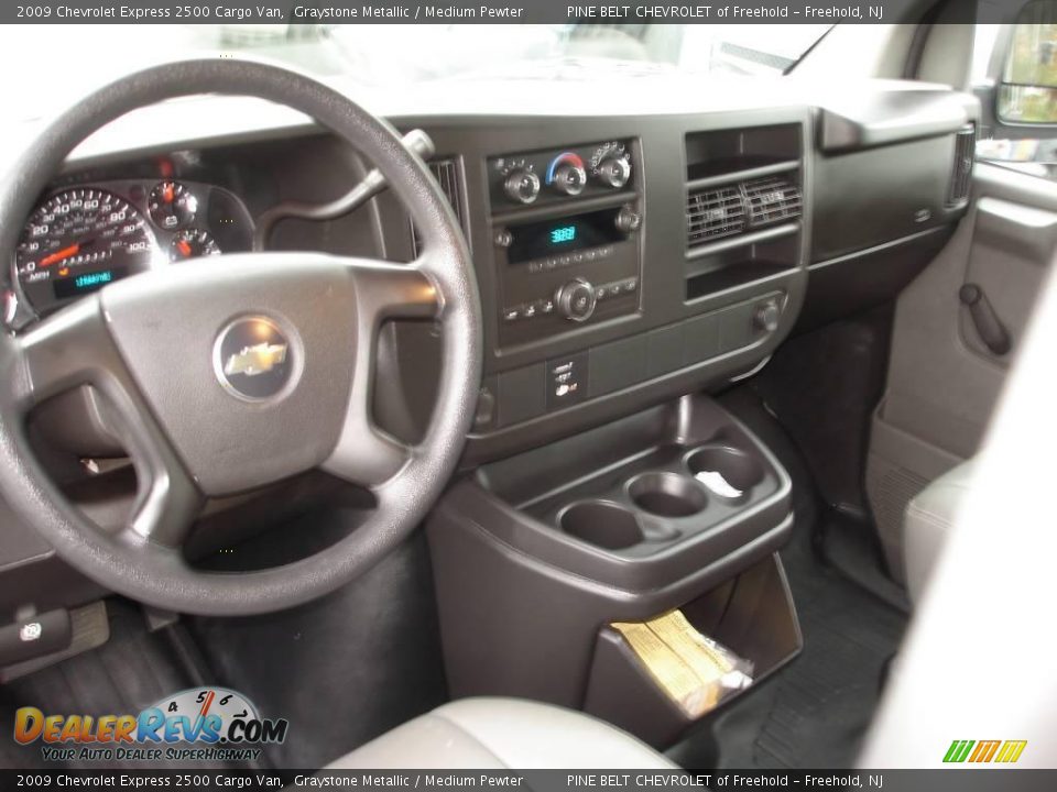2009 Chevrolet Express 2500 Cargo Van Graystone Metallic / Medium Pewter Photo #9
