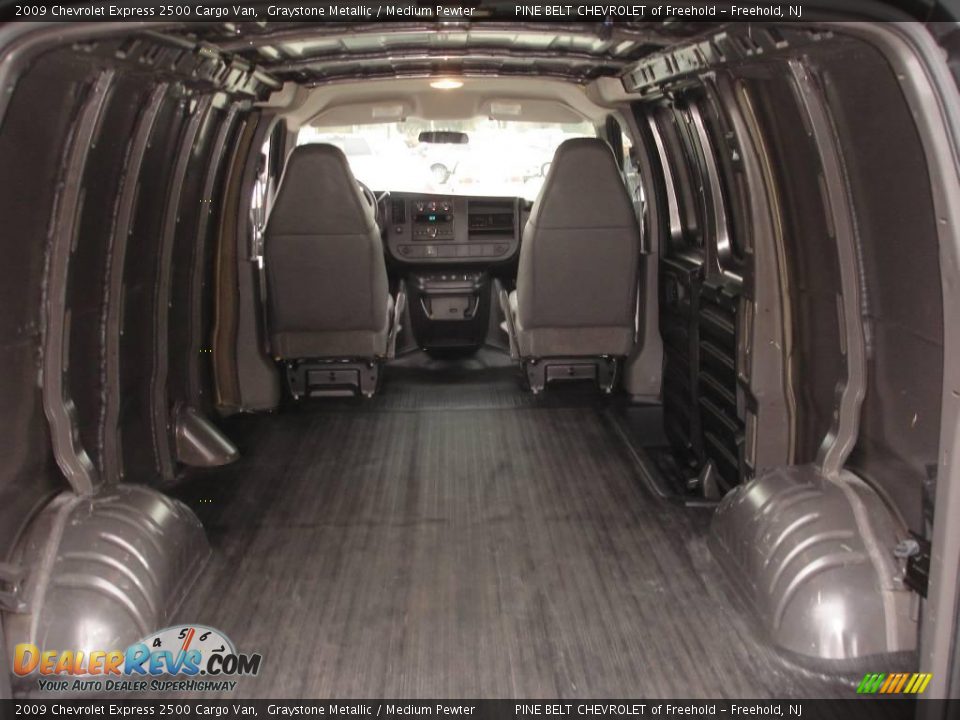 2009 Chevrolet Express 2500 Cargo Van Graystone Metallic / Medium Pewter Photo #10