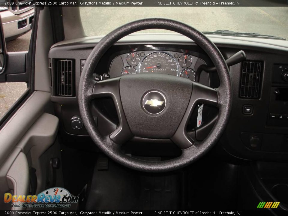 2009 Chevrolet Express 2500 Cargo Van Graystone Metallic / Medium Pewter Photo #13