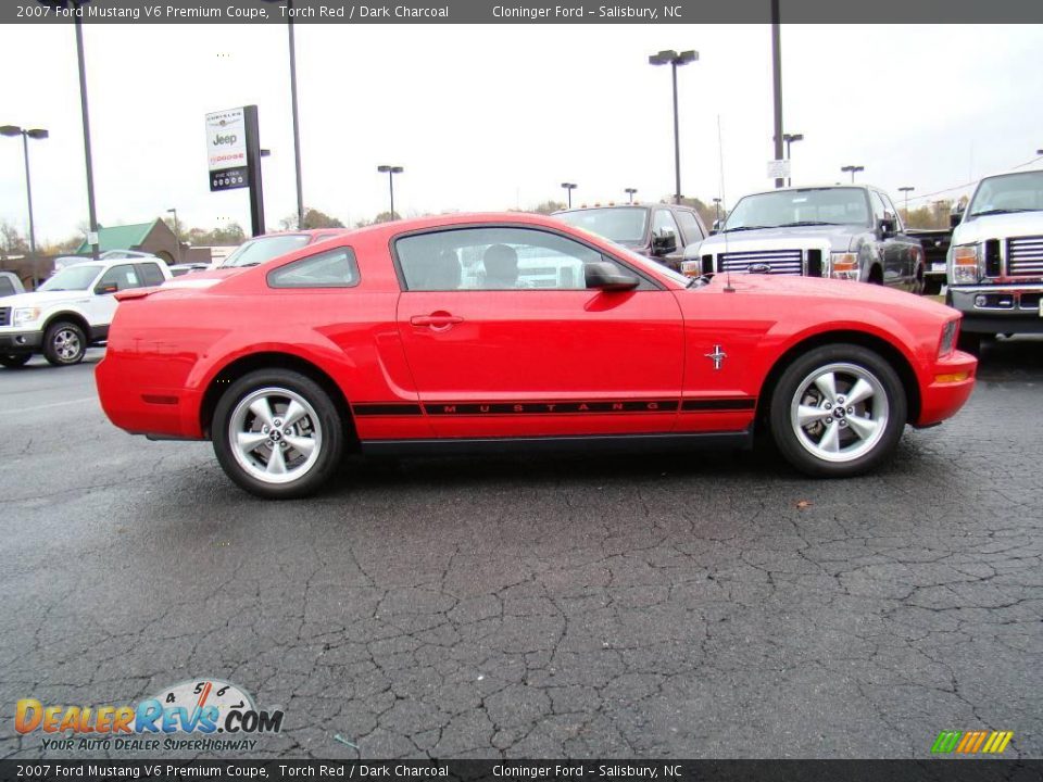 2007 Ford Mustang V6 Premium Coupe Torch Red / Dark Charcoal Photo #2