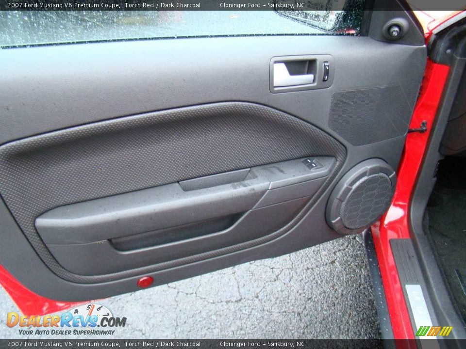 2007 Ford Mustang V6 Premium Coupe Torch Red / Dark Charcoal Photo #12