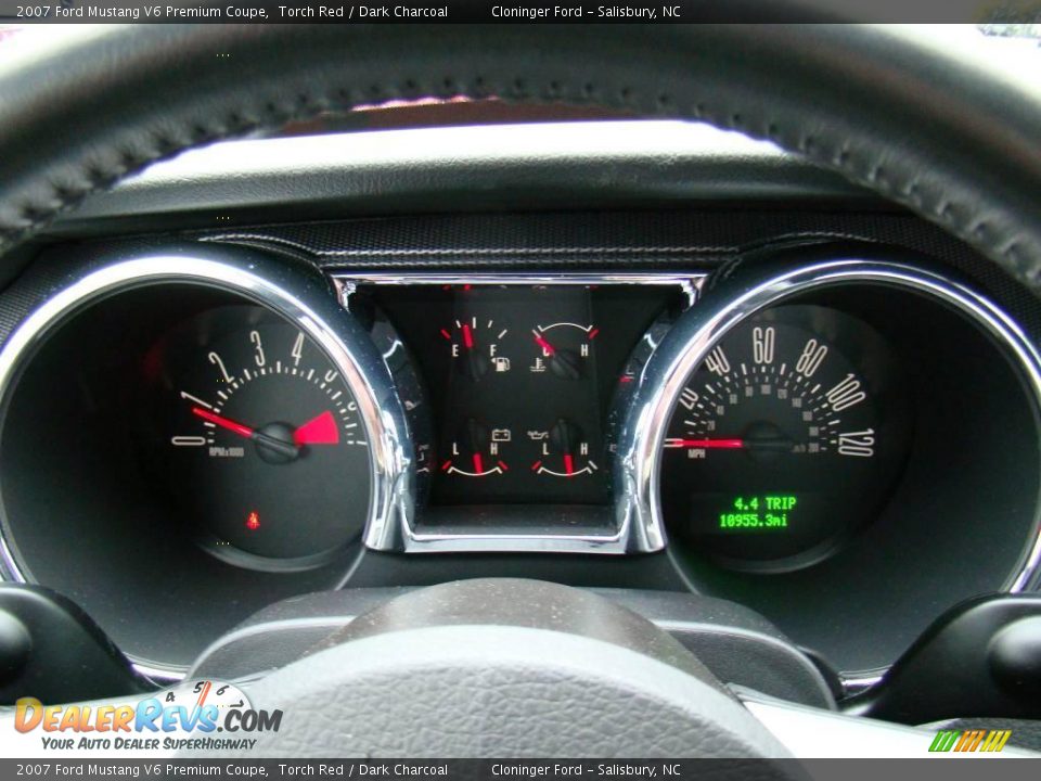 2007 Ford Mustang V6 Premium Coupe Torch Red / Dark Charcoal Photo #14