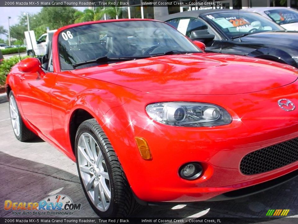 2006 Mazda MX-5 Miata Grand Touring Roadster True Red / Black Photo #11