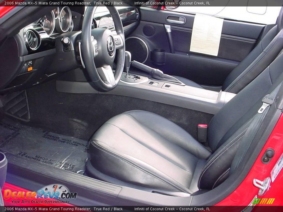2006 Mazda MX-5 Miata Grand Touring Roadster True Red / Black Photo #17