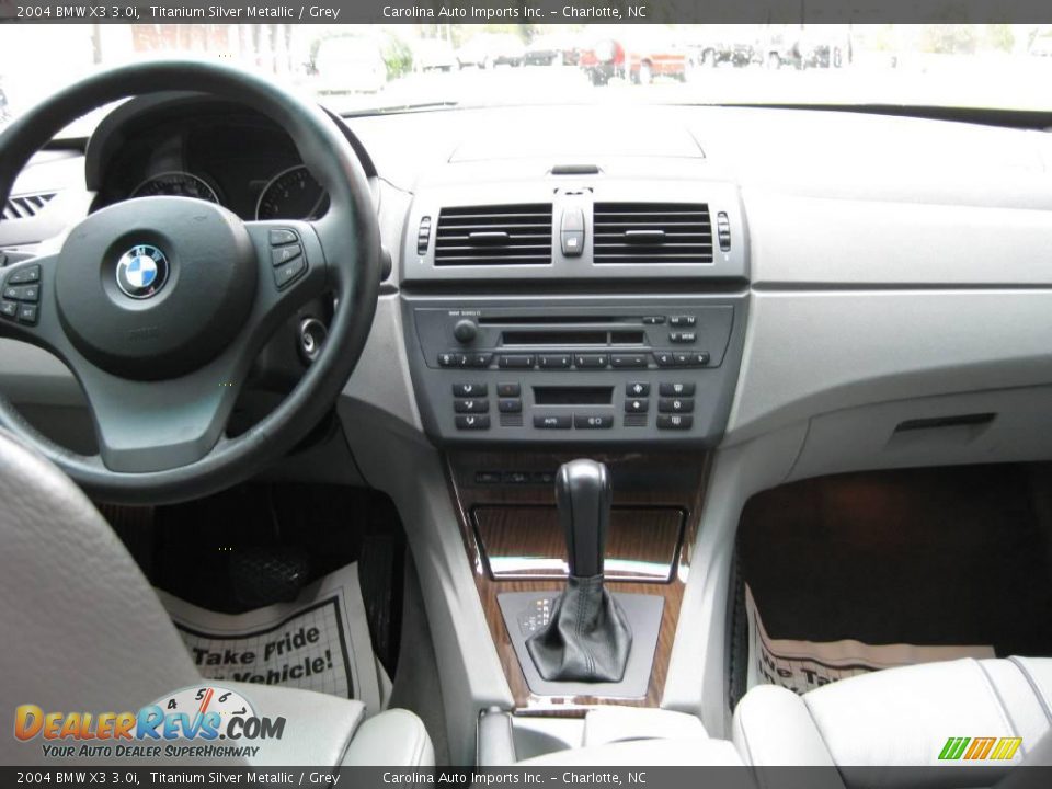 2004 BMW X3 3.0i Titanium Silver Metallic / Grey Photo #11