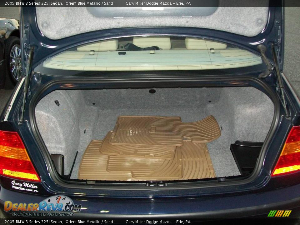 2005 BMW 3 Series 325i Sedan Orient Blue Metallic / Sand Photo #4
