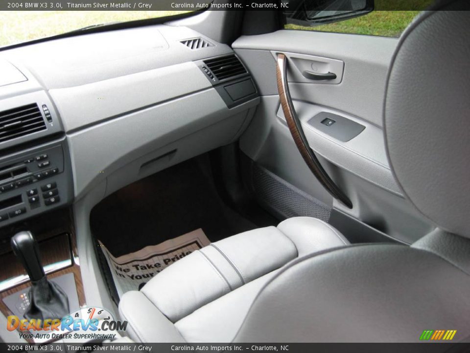 2004 BMW X3 3.0i Titanium Silver Metallic / Grey Photo #12