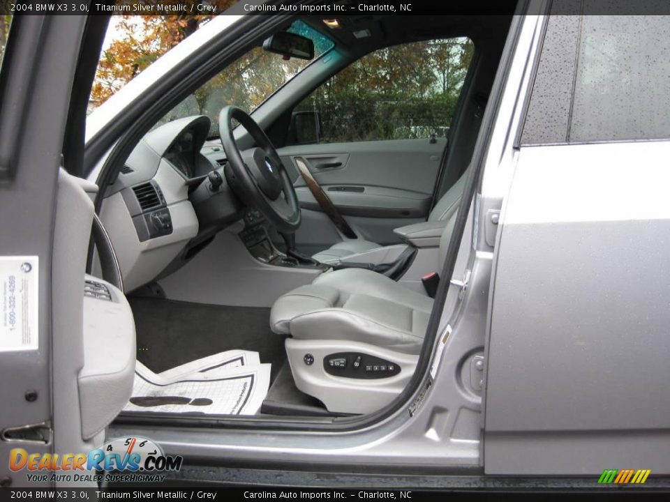 2004 BMW X3 3.0i Titanium Silver Metallic / Grey Photo #14