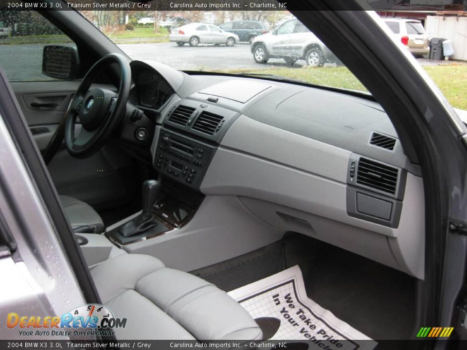 2004 BMW X3 3.0i Titanium Silver Metallic / Grey Photo #20
