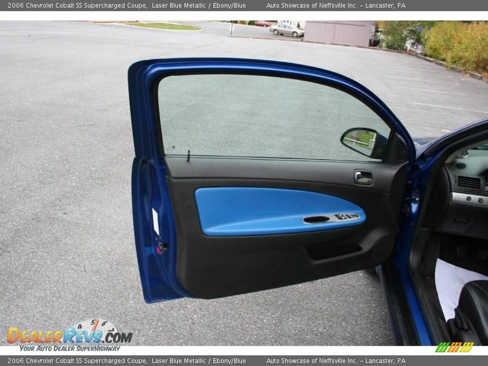 2006 Chevrolet Cobalt SS Supercharged Coupe Laser Blue Metallic / Ebony/Blue Photo #13