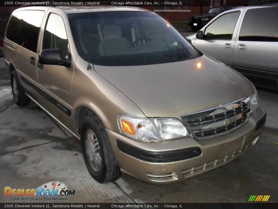 2005 Chevrolet Venture LS Sandstone Metallic / Neutral Photo #3