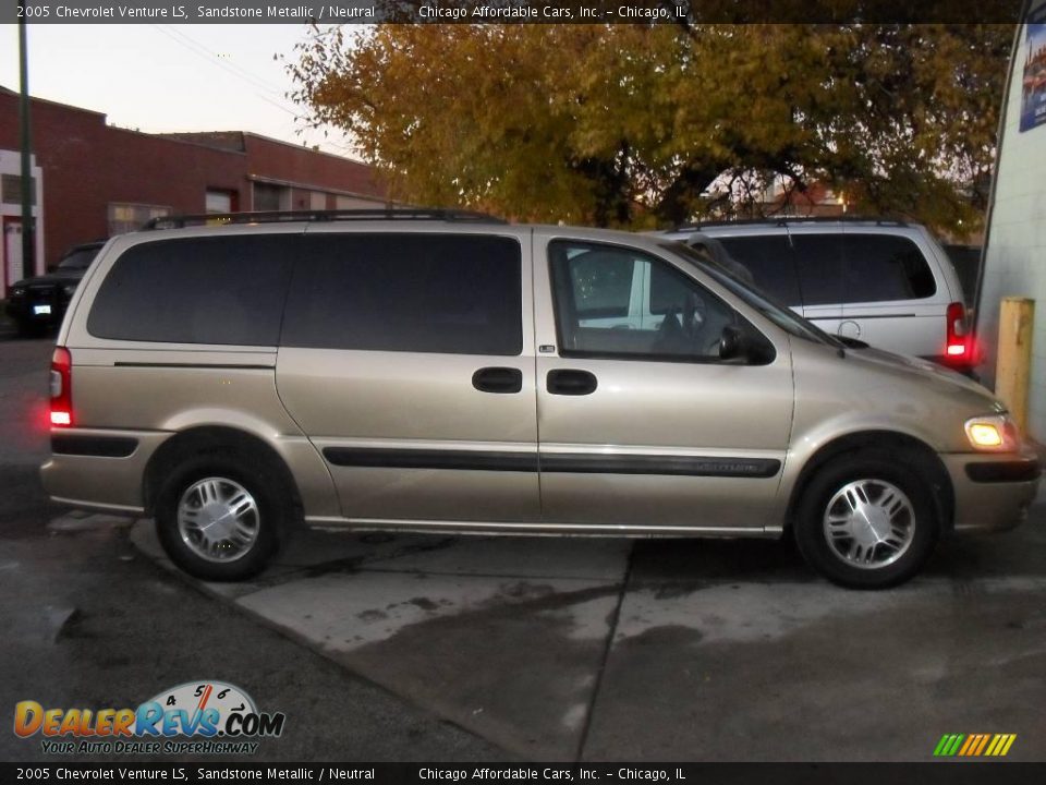 2005 Chevrolet Venture LS Sandstone Metallic / Neutral Photo #4