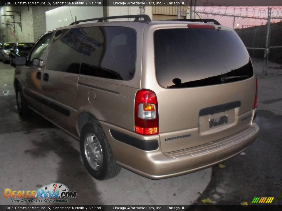 2005 Chevrolet Venture LS Sandstone Metallic / Neutral Photo #7