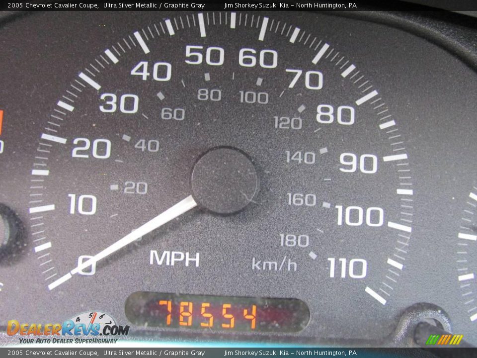 2005 Chevrolet Cavalier Coupe Ultra Silver Metallic / Graphite Gray Photo #15