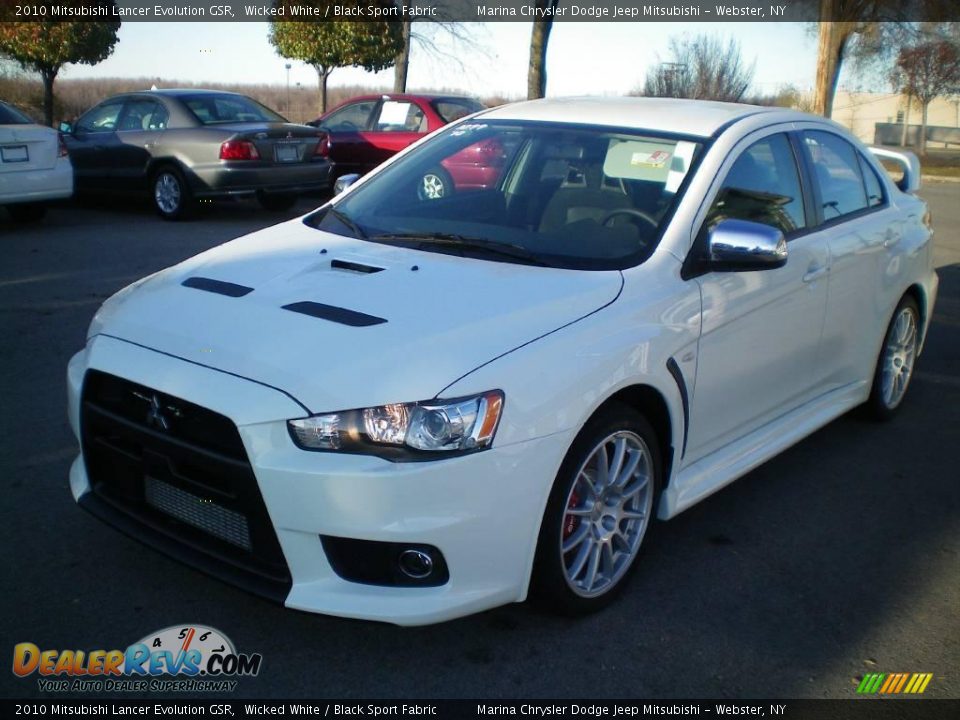 2010 Mitsubishi Lancer Evolution GSR Wicked White / Black Sport Fabric Photo #1