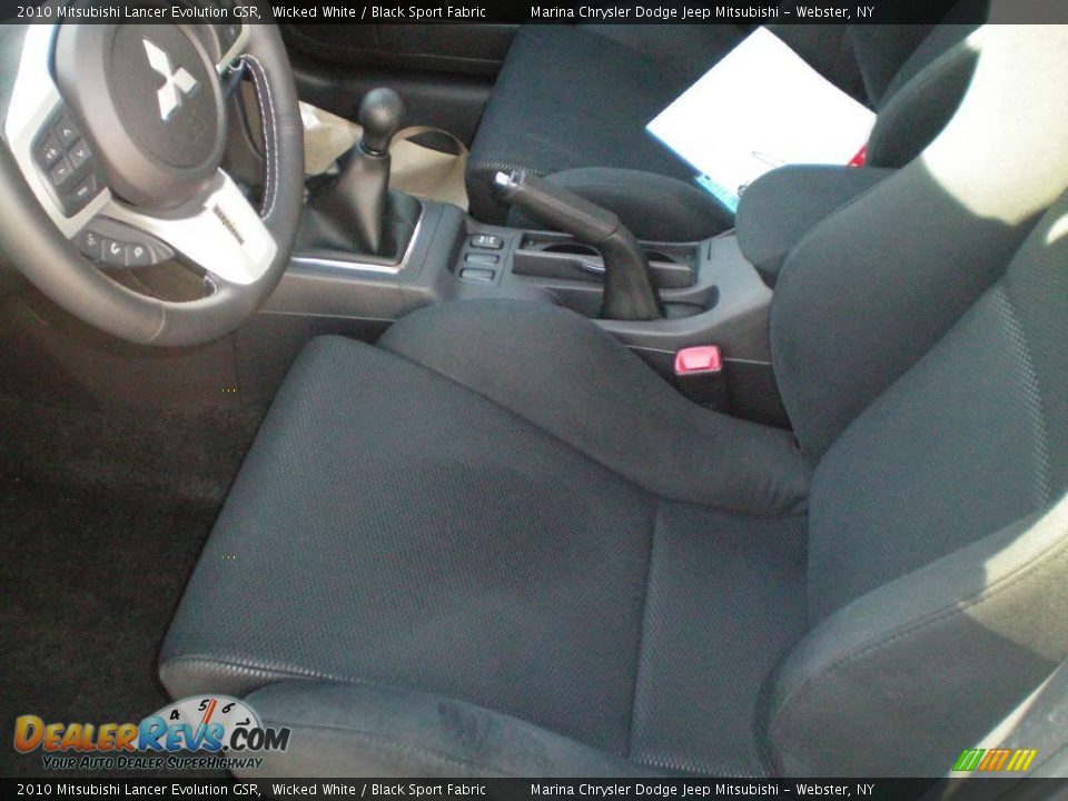 2010 Mitsubishi Lancer Evolution GSR Wicked White / Black Sport Fabric Photo #2