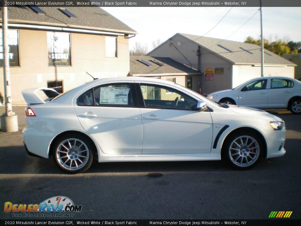 2010 Mitsubishi Lancer Evolution GSR Wicked White / Black Sport Fabric Photo #11