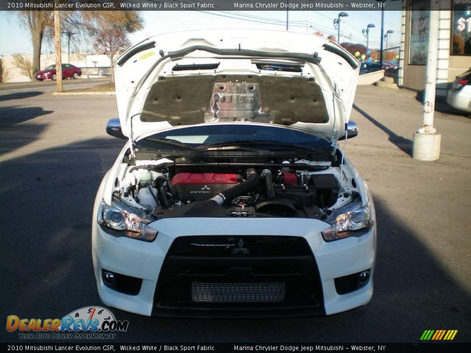 2010 Mitsubishi Lancer Evolution GSR Wicked White / Black Sport Fabric Photo #14