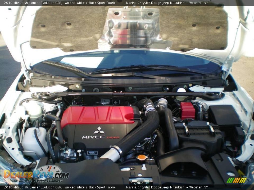 2010 Mitsubishi Lancer Evolution GSR Wicked White / Black Sport Fabric Photo #15