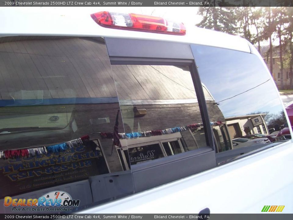 2009 Chevrolet Silverado 2500HD LTZ Crew Cab 4x4 Summit White / Ebony Photo #11