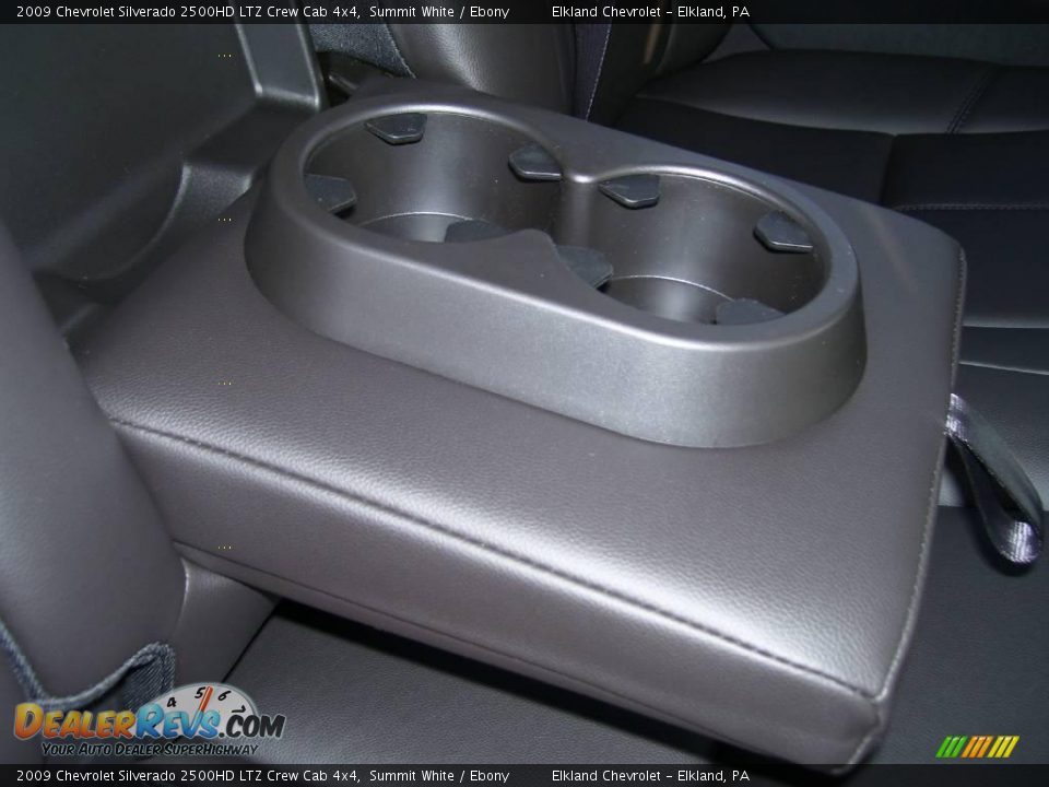 2009 Chevrolet Silverado 2500HD LTZ Crew Cab 4x4 Summit White / Ebony Photo #21