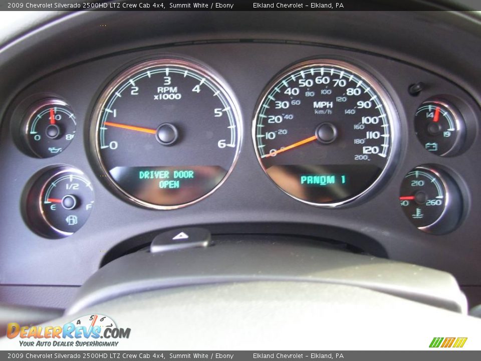2009 Chevrolet Silverado 2500HD LTZ Crew Cab 4x4 Summit White / Ebony Photo #35