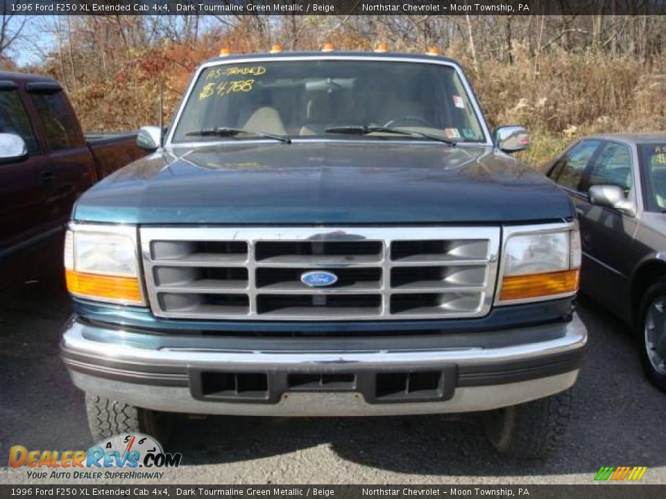 1996 Ford F250 XL Extended Cab 4x4 Dark Tourmaline Green Metallic / Beige Photo #2