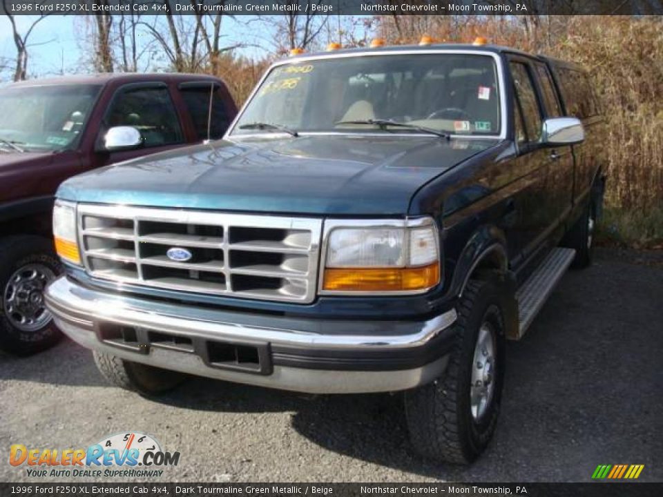 1996 Ford F250 XL Extended Cab 4x4 Dark Tourmaline Green Metallic / Beige Photo #3