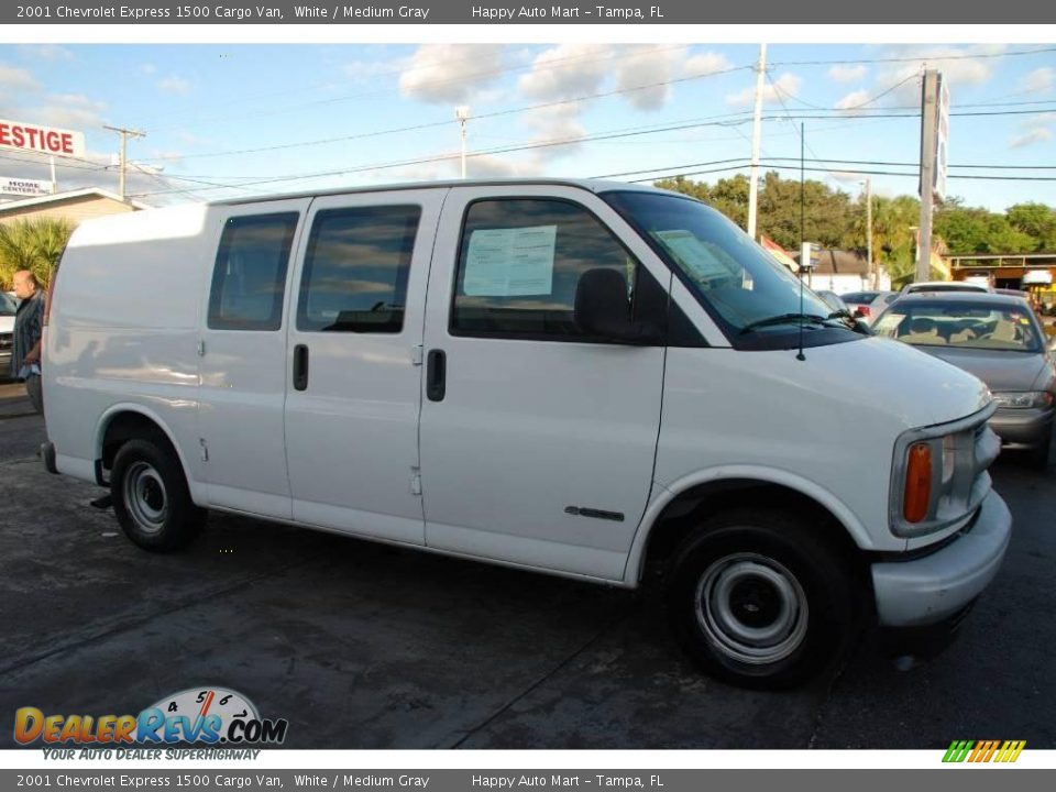 2001 Chevrolet Express 1500 Cargo Van White / Medium Gray Photo #5