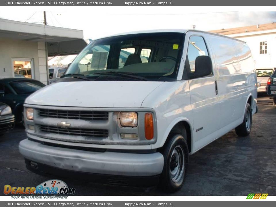 2001 Chevrolet Express 1500 Cargo Van White / Medium Gray Photo #7