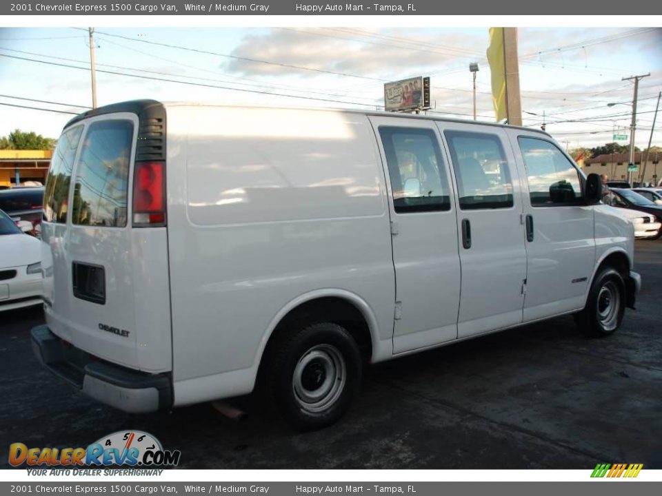 2001 Chevrolet Express 1500 Cargo Van White / Medium Gray Photo #9