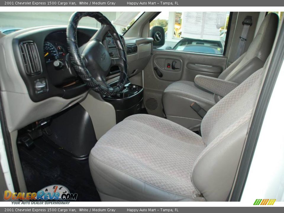 2001 Chevrolet Express 1500 Cargo Van White / Medium Gray Photo #22