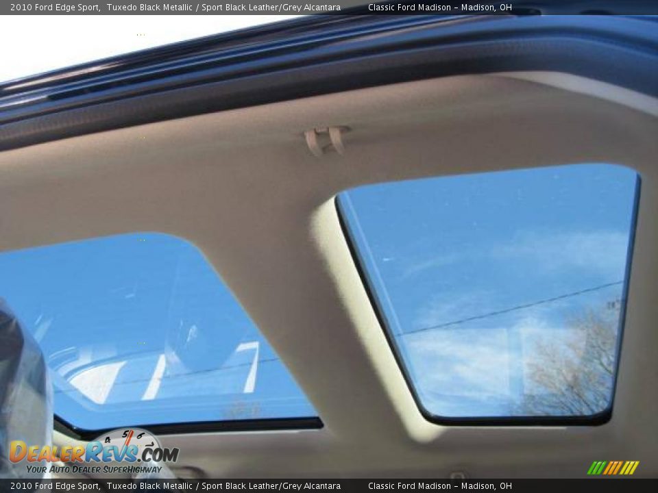 2010 Ford Edge Sport Tuxedo Black Metallic / Sport Black Leather/Grey Alcantara Photo #11